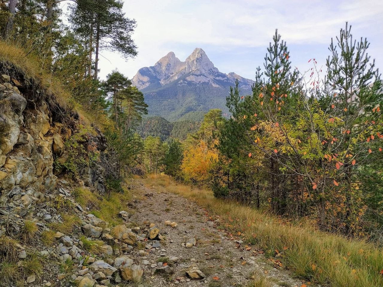 Senderisme per Gósol i el Parc Natural Cadí-Moixeró